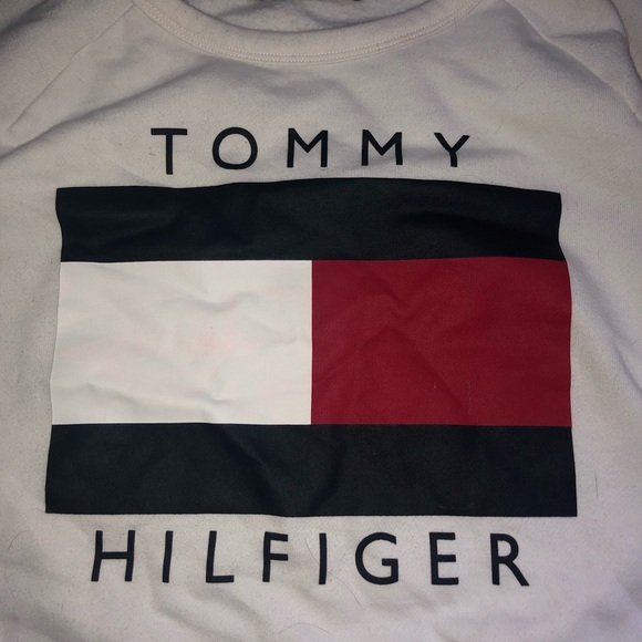 Women’s Tommy Hilfiger Crewneck Sweater Size Large - Picture 2 of 4